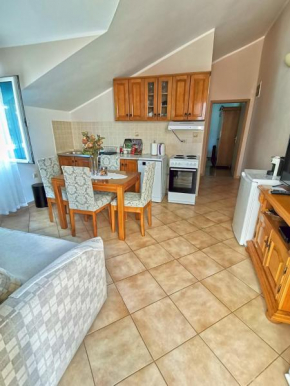 Apartmani Kenova 4